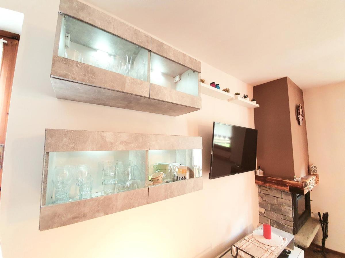 La Casa Di Matilde - Trilocale Vicinissimo Alle Piste Da Sci La Thuile Exterior foto